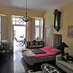 Tiha