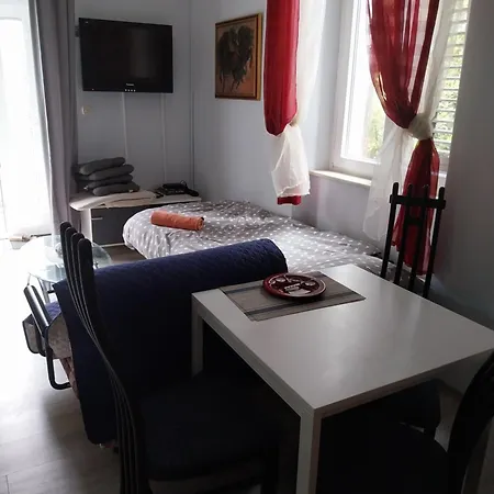 Tiha Apartment