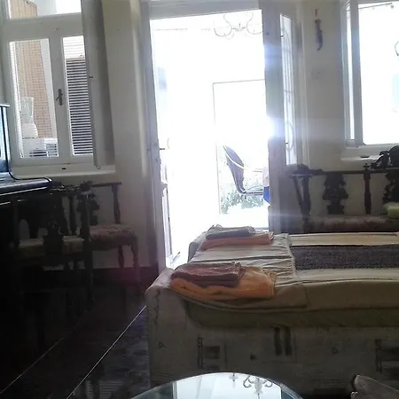Apartment Tiha
