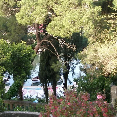 Tiha * Cavtat